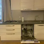 Interno5 Apartament Bari